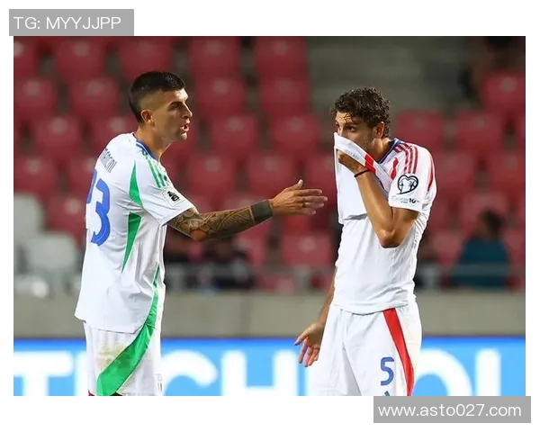 意大利现役足球明星全景盘点及其职业生涯亮点分析