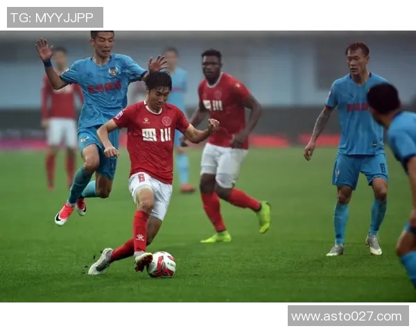 武汉足球队以58分领跑世锦赛积分榜展现强劲实力